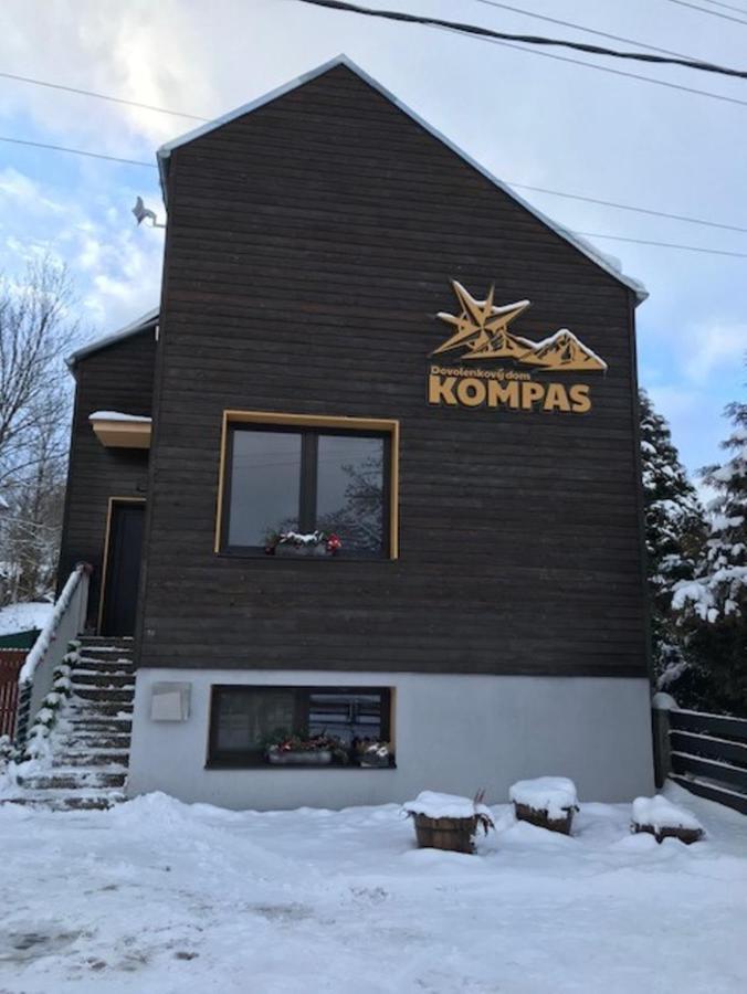 Dovolenkovy Dom - Kompas Pavčina Lehota Exterior foto